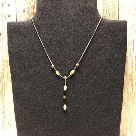 Vintage lariat necklace golden & milky stone. Silver tone metal. - Picture 1 of 3